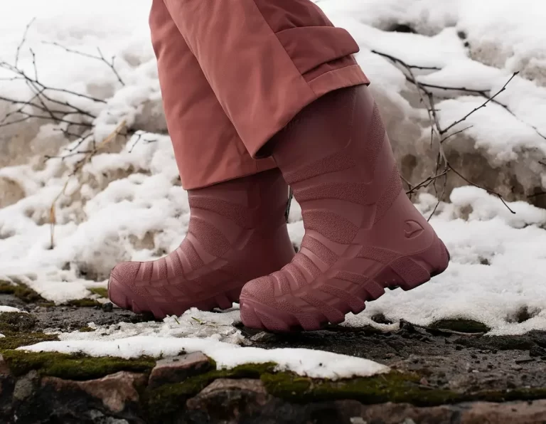 Viking Ultra i rosa design. Detta är varma stövlar som även passar på vintern.